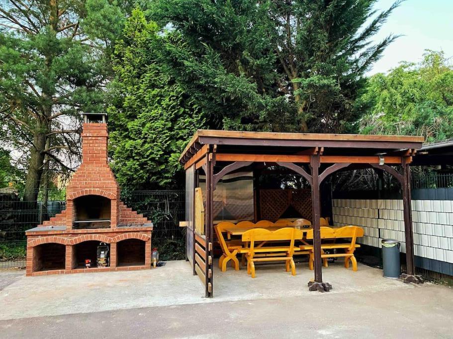 Cozy Apartment Bernburg 3 Екстер'єр фото